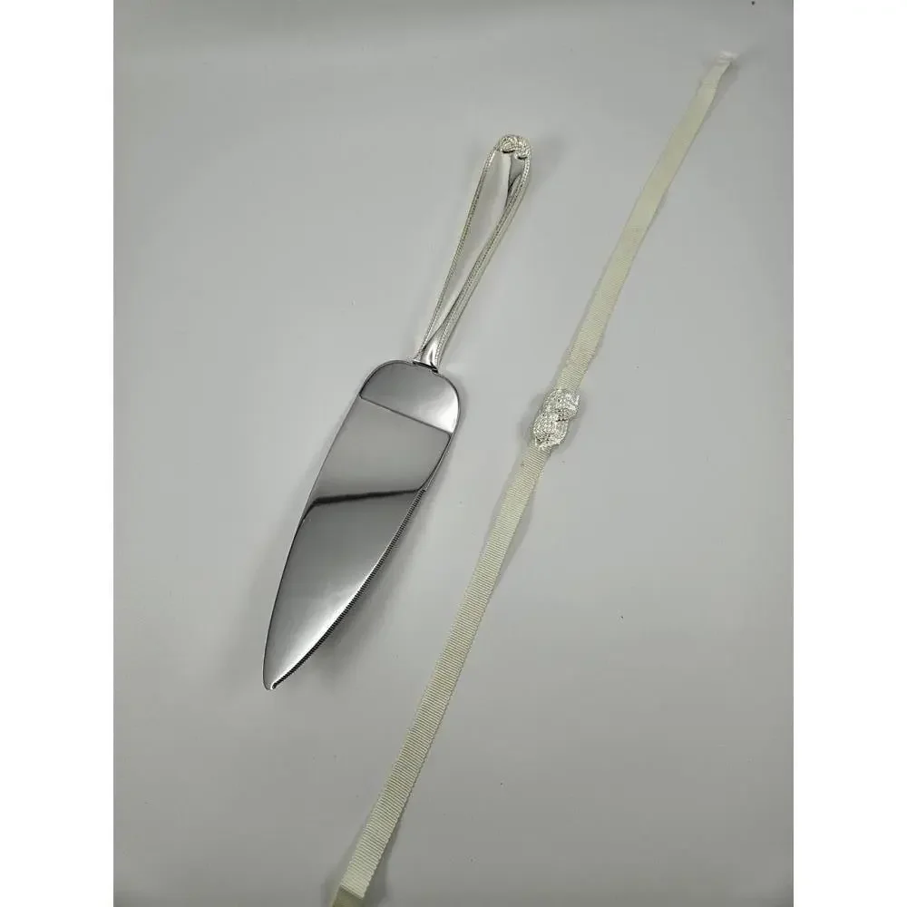 Vera Wang for Wedgwood Infinity Ribbon Server-Hostess Gift - Wedding Cake Server